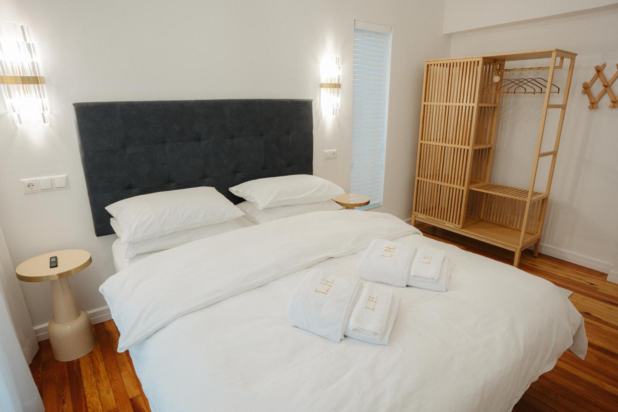 Apartment Casa Bianca Luxury Lakefront 2br 2ba