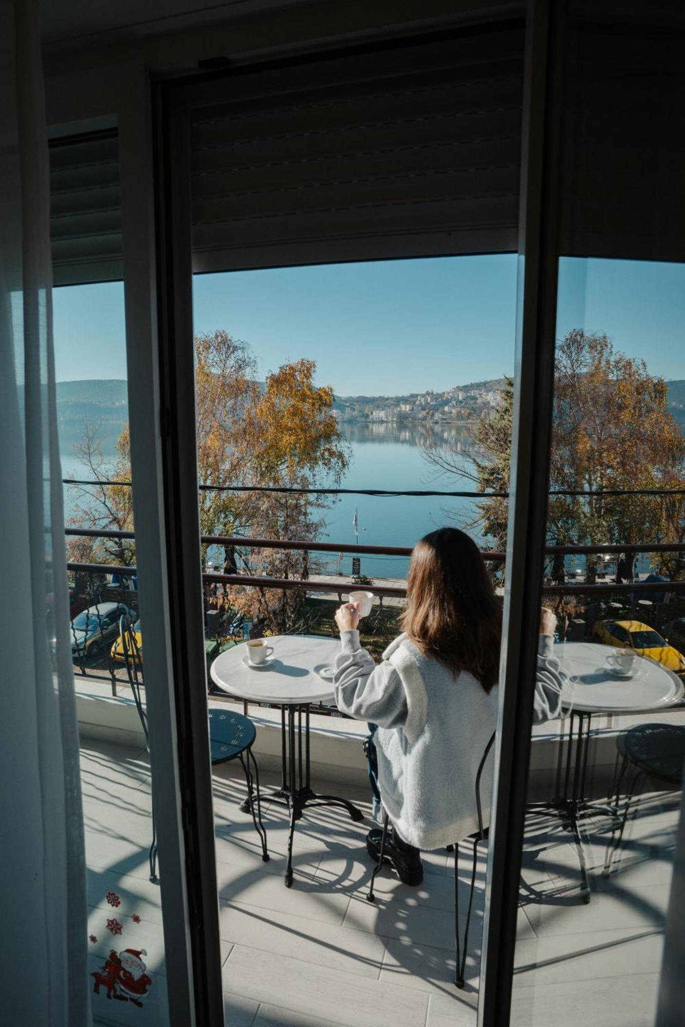 Apartment Casa Bianca Luxury Lakefront 2br 2ba Kastoria