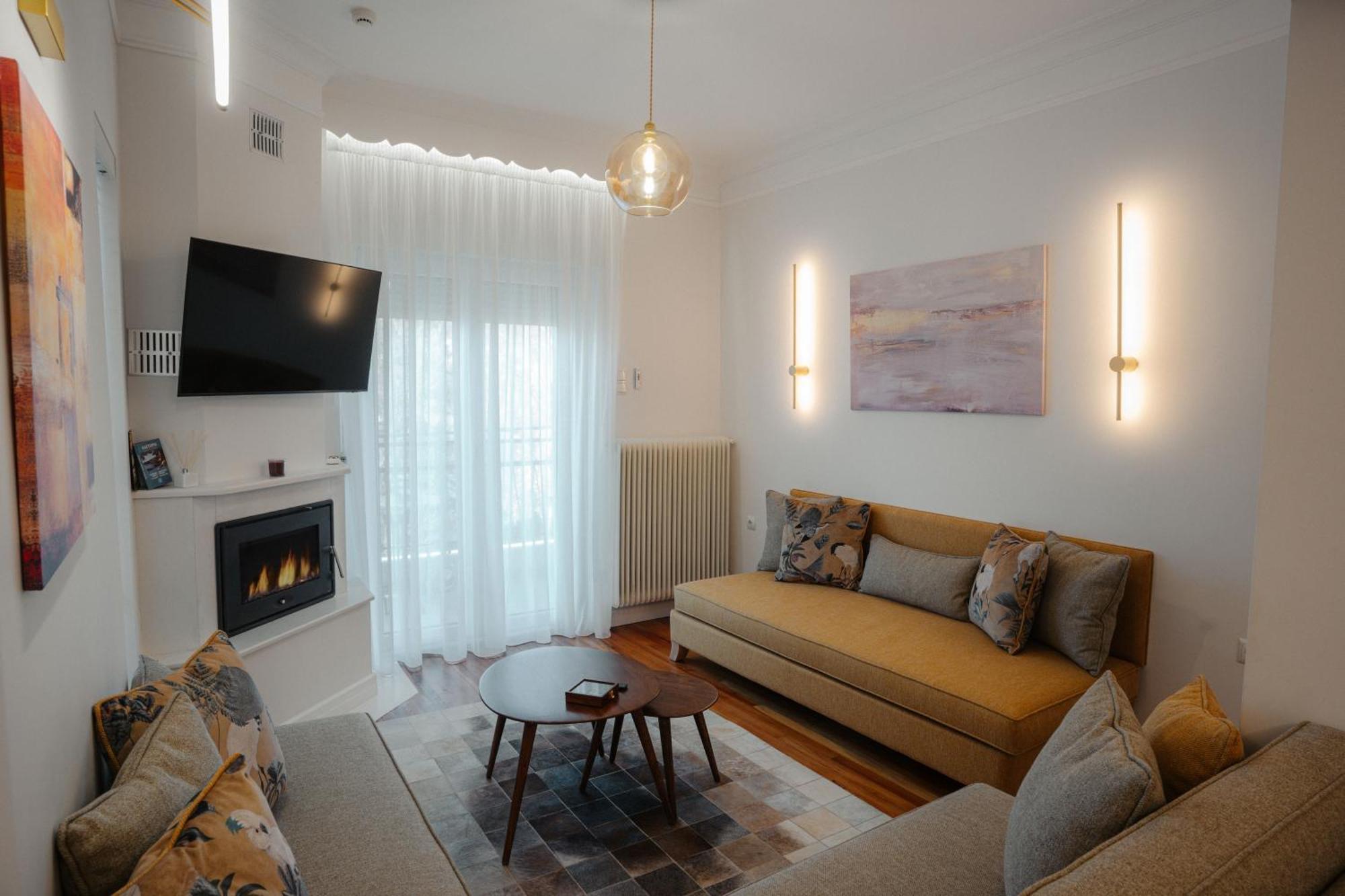 Casa Bianca Luxury Lakefront 2br 2ba Apartment Kastoria